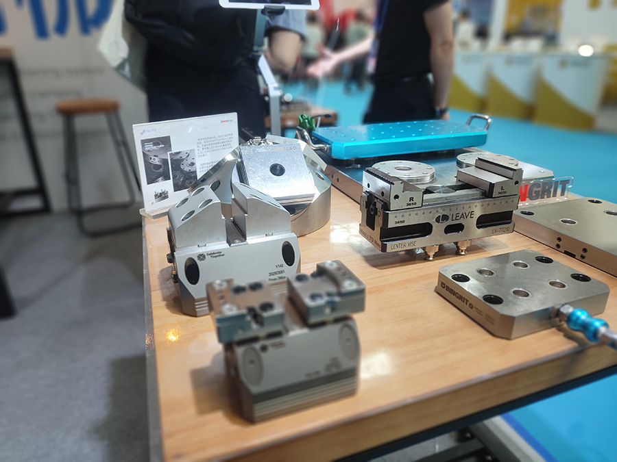 1751011722163330.jpg 10101010.jpg